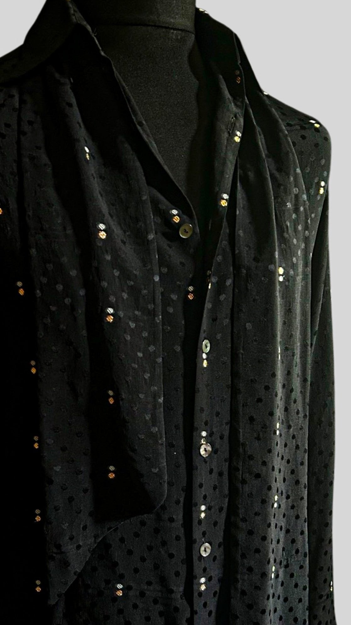 SILK JACQUARD BLACK & COPPER METALLIC SPOT SHIRT.