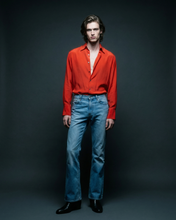 Load image into Gallery viewer, RED SILK CREPE DE CHINE SHIRT
