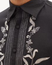 Load image into Gallery viewer, SHIRT IN COTTON WITH FLORAL EMBROIDERY - 73LONDON
