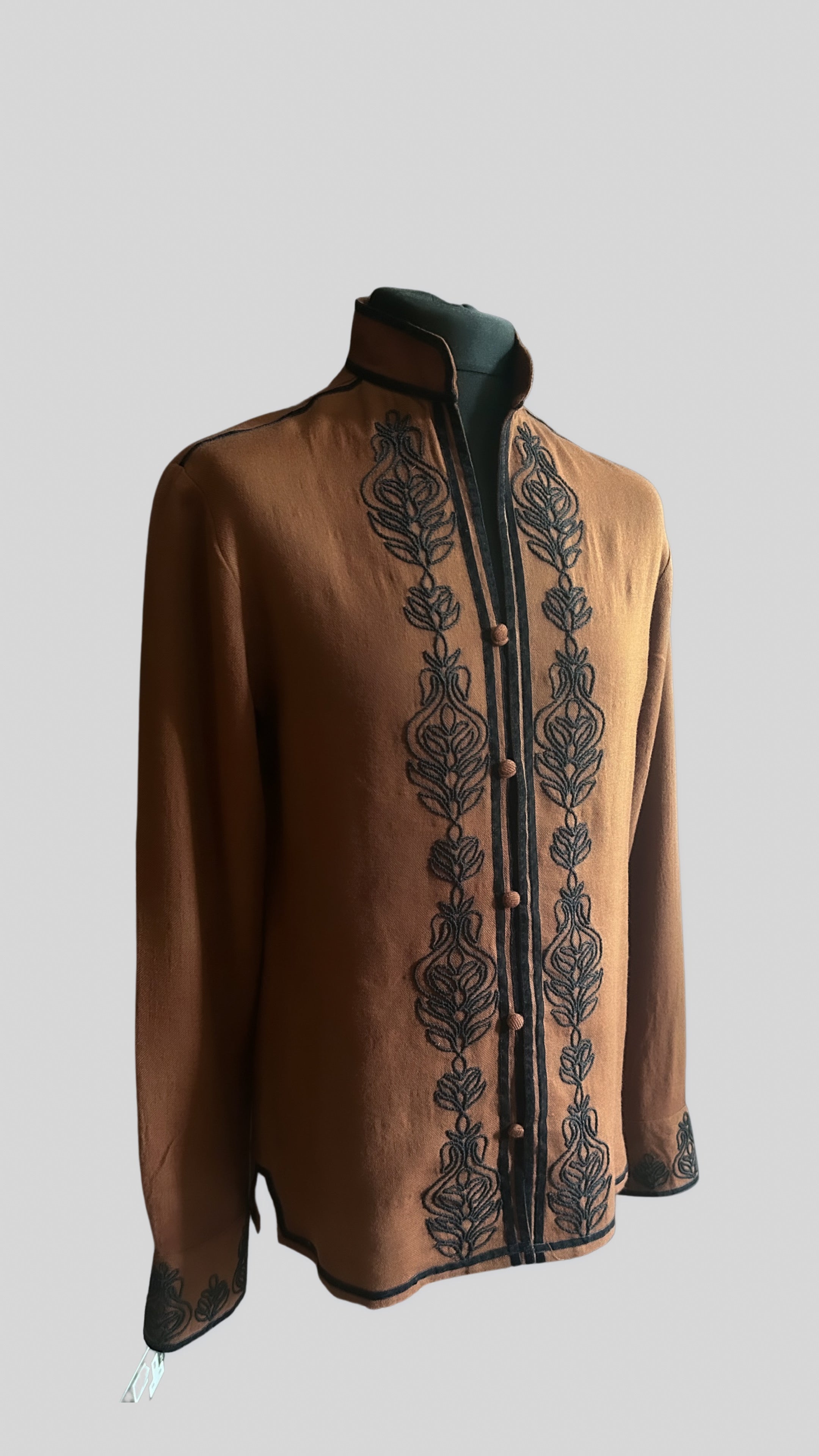 NEHRU COLLAR WOOL BLEND EMBROIDERED SHIRT.