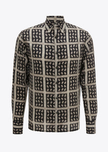 BLACK/IVORY PAISLEY PRINT SILK SHIRT.