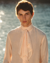 Load image into Gallery viewer, BLUSH SILK CREPE DE CHINE SHIRT WITH NECK SCARF
